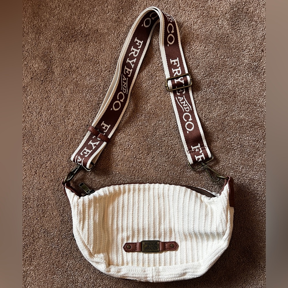 Frye & Co Crescent bag
